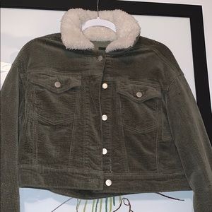 Wild Fable Women’s Green Corduroy Jacket